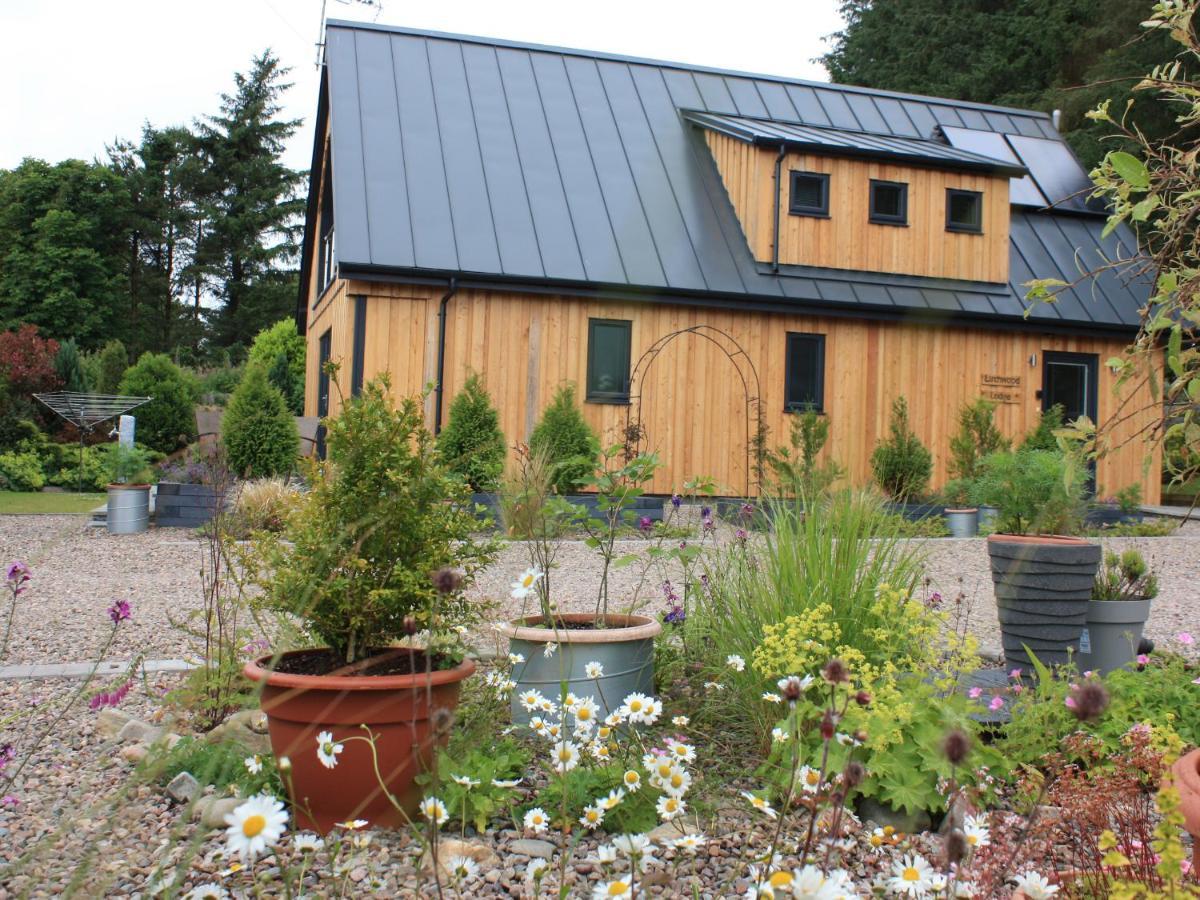 Larchwood Lodge Ellon Экстерьер фото