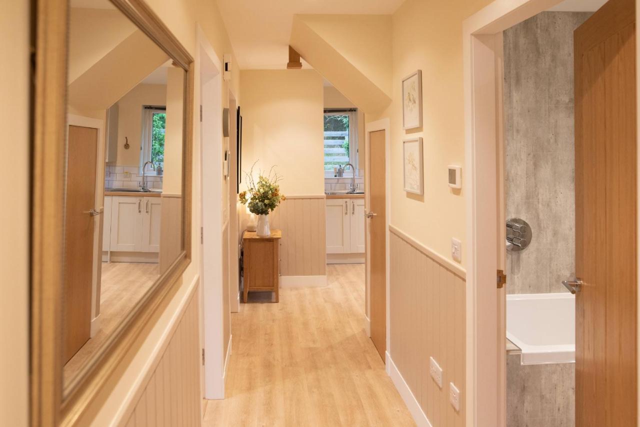 Larchwood Lodge Ellon Экстерьер фото