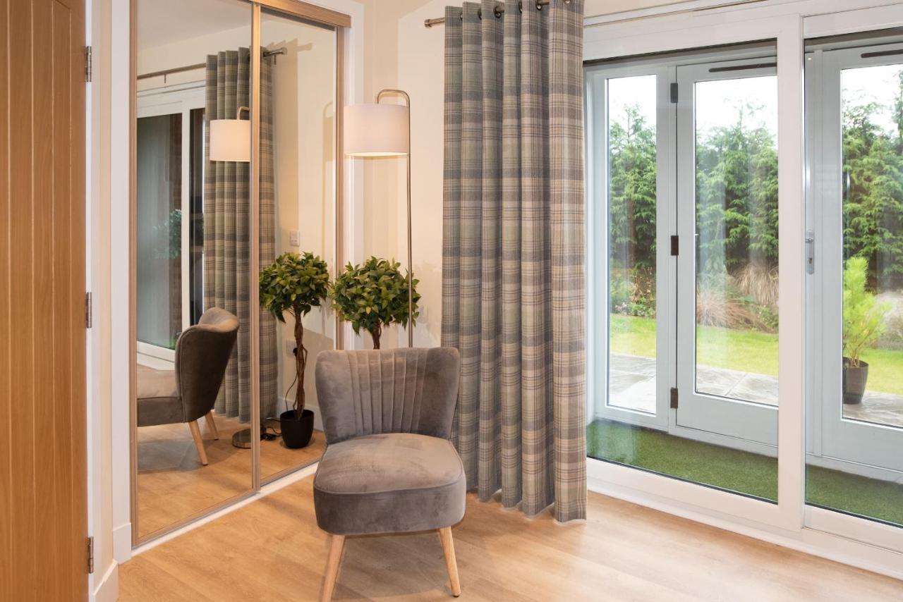 Larchwood Lodge Ellon Экстерьер фото