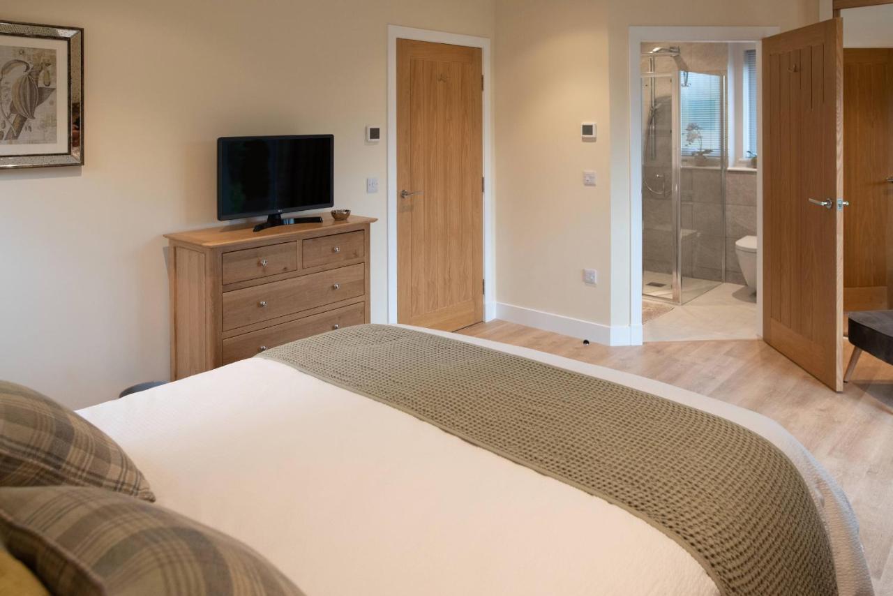 Larchwood Lodge Ellon Экстерьер фото