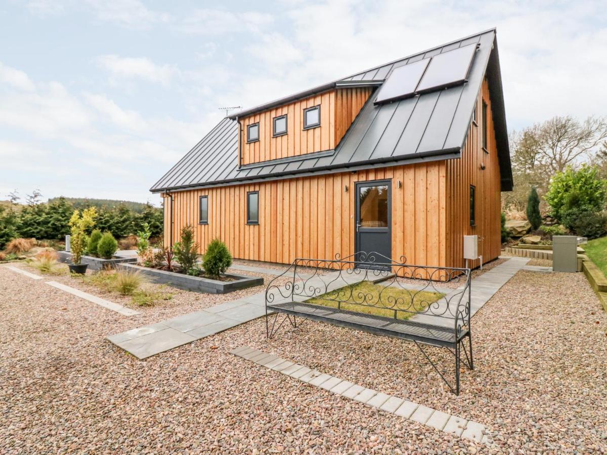 Larchwood Lodge Ellon Экстерьер фото